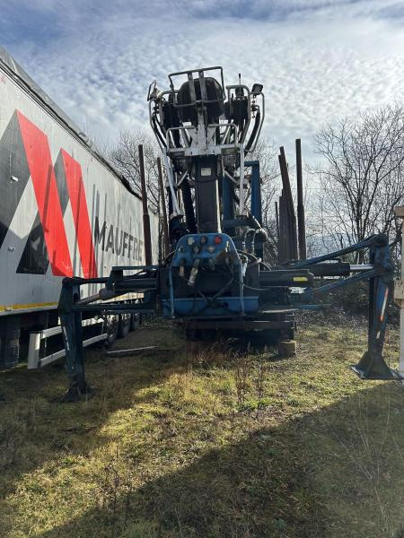 Diebolt grue avec grappin rotatif - Semiremorcă transport busteni: Foto 1 Diebolt grue avec grappin rotatif - Semiremorcă transport busteni: Foto 1