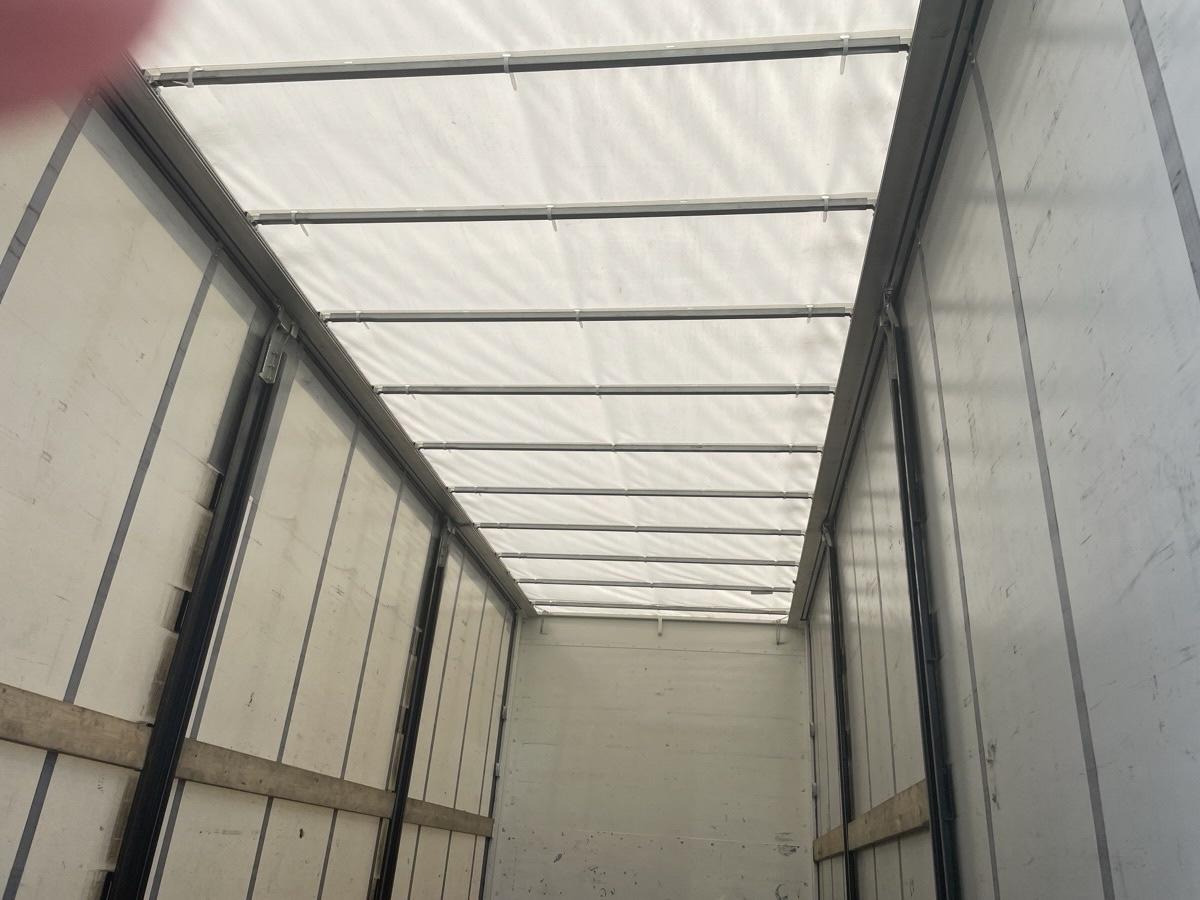 MAN TGS 35.480 - Camion cu prelată: Foto 2 MAN TGS 35.480 - Camion cu prelată: Foto 2