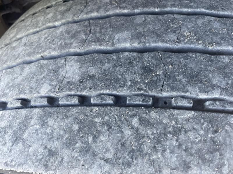 MAN TGS 35.480 - Camion cu prelată: Foto 4 MAN TGS 35.480 - Camion cu prelată: Foto 4