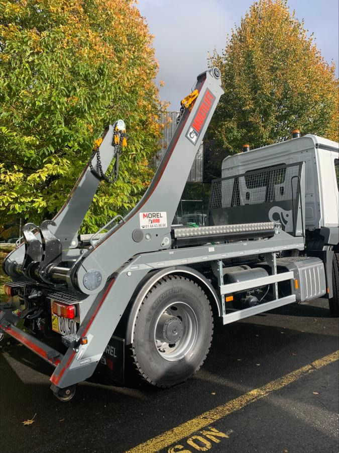 Mercedes Actros 1835 - Camion container de gunoi: Foto 4 Mercedes Actros 1835 - Camion container de gunoi: Foto 4