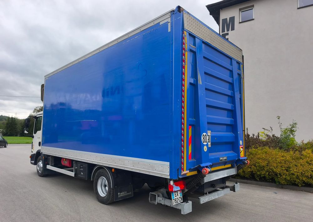 MAN TGL 12.250 kontener 6,2 , winda - Camion furgon: Foto 5 MAN TGL 12.250 kontener 6,2 , winda - Camion furgon: Foto 5