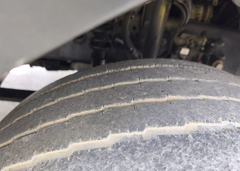 Renault Gama D 210 rama do zabudowy poduszka klima - Camion şasiu: Foto 5 Renault Gama D 210 rama do zabudowy poduszka klima - Camion şasiu: Foto 5