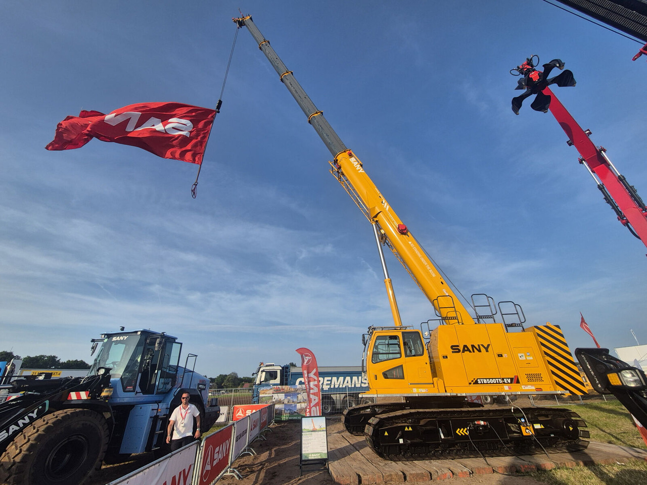 Sany SANY STB500T5-EV - Macara pe senile: Foto 4 Sany SANY STB500T5-EV - Macara pe senile: Foto 4