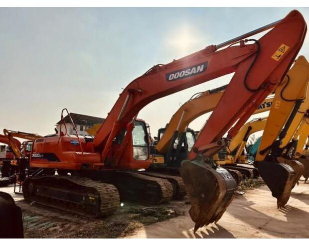 Excavator pe şenile 2019 Doosan DH220-7: Foto 8 Excavator pe şenile 2019 Doosan DH220-7: Foto 8