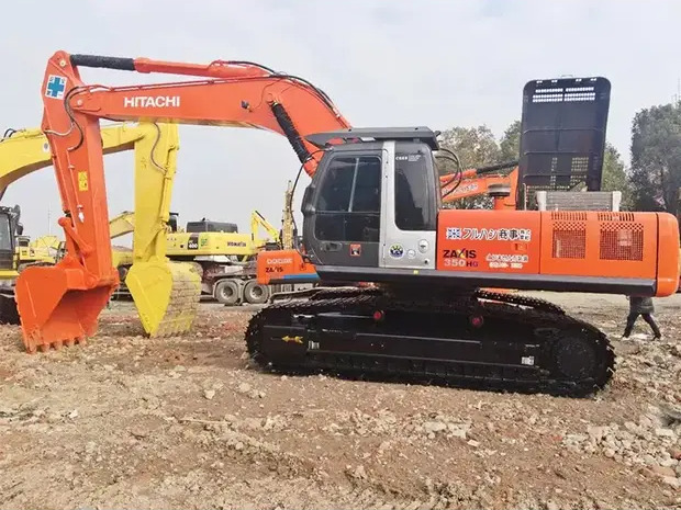 2022 Hitachi ZX350 - Excavator pe şenile: Foto 1 2022 Hitachi ZX350 - Excavator pe şenile: Foto 1