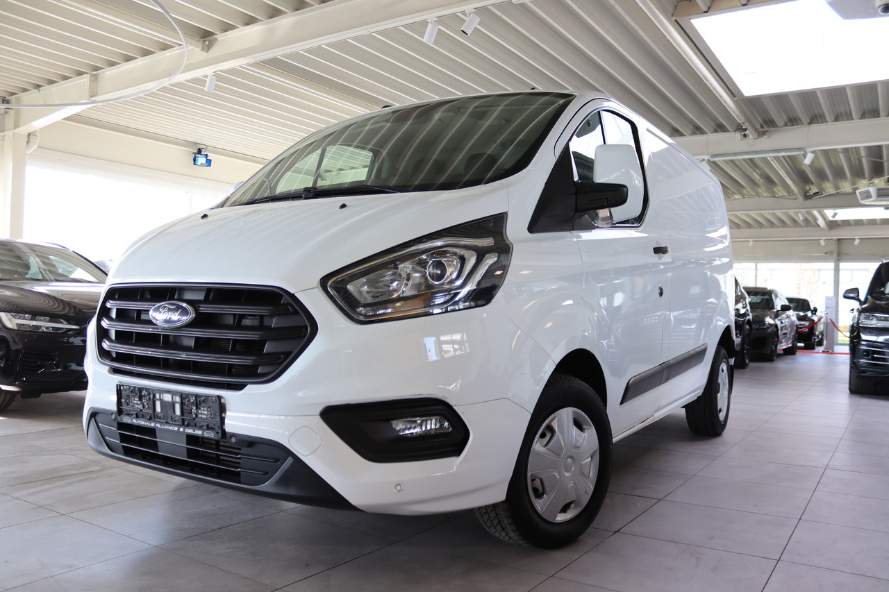 Ford Transit - Autoutilitară compactă: Foto 1 Ford Transit - Autoutilitară compactă: Foto 1