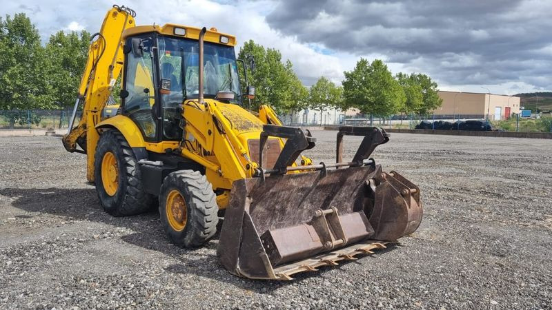 JCB 3CX - Buldoexcavator: Foto 1 JCB 3CX - Buldoexcavator: Foto 1