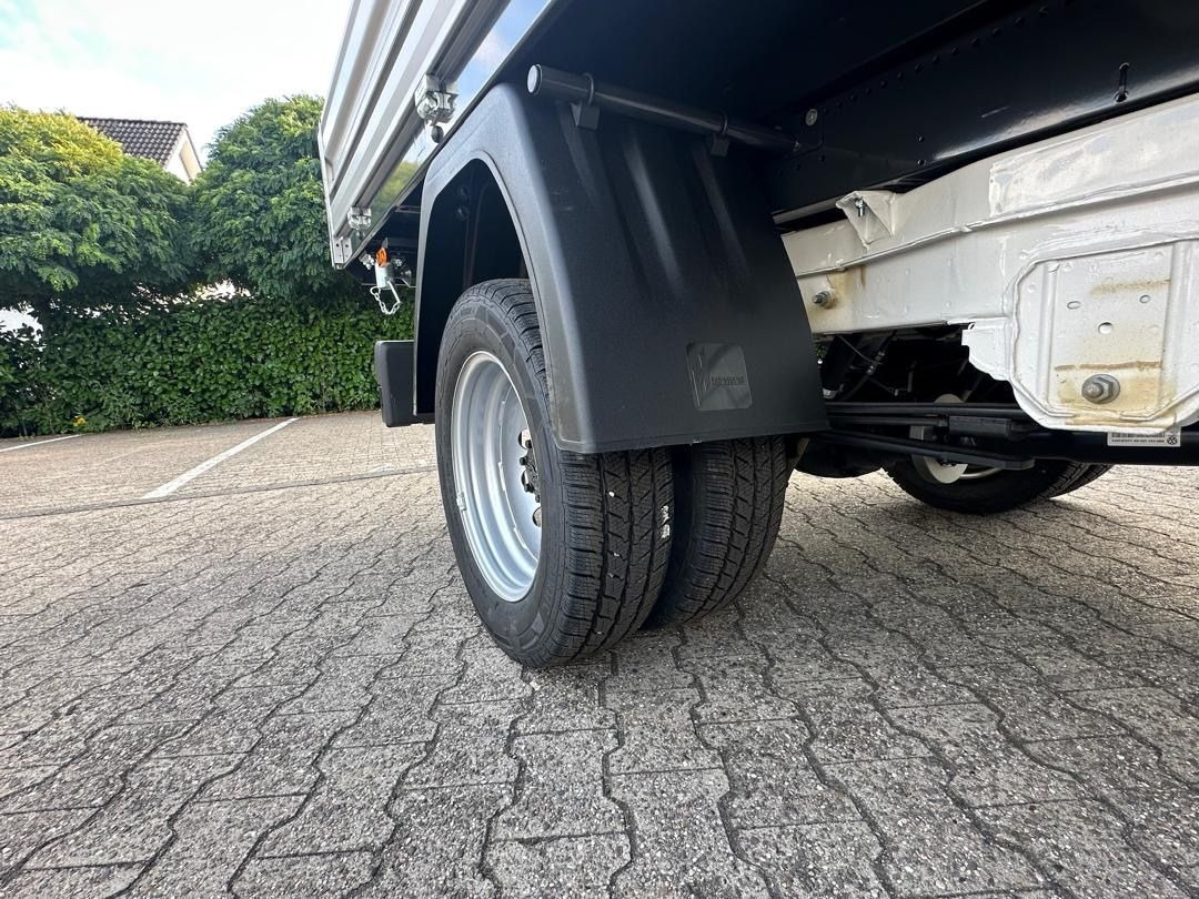 Camion basculantă MAN TGE 6.160 Doka L4 Dreiseitenkippe Klima-Navi-AHK: Foto 13 Camion basculantă MAN TGE 6.160 Doka L4 Dreiseitenkippe Klima-Navi-AHK: Foto 13