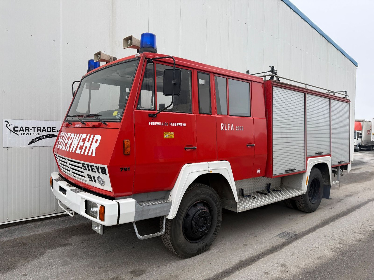 Steyr 791 Feuerwehr 2000L Tank - Camion: Foto 1 Steyr 791 Feuerwehr 2000L Tank - Camion: Foto 1