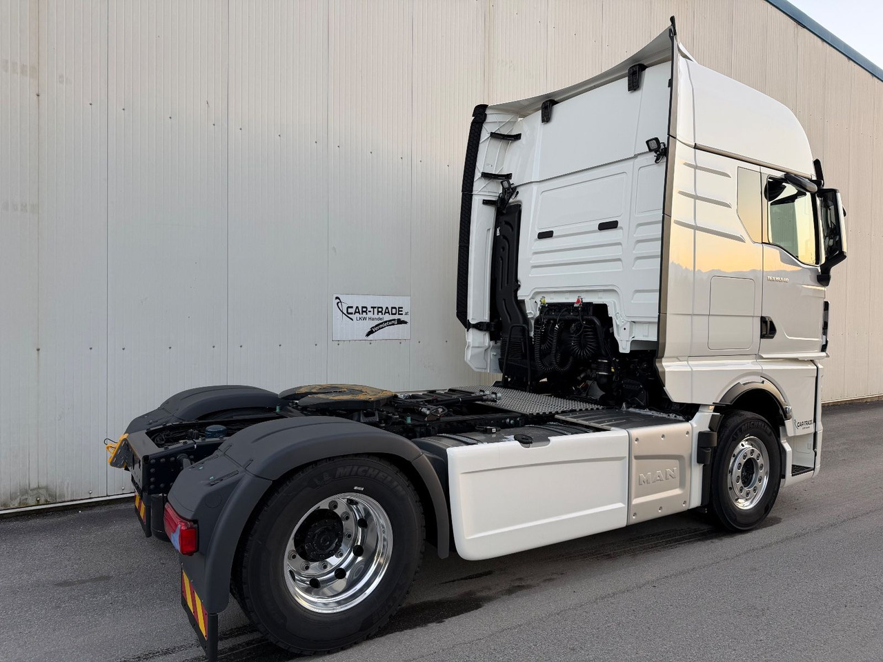 MAN TGX18.540 ALU/LED/2-Hyd - Cap tractor: Foto 3 MAN TGX18.540 ALU/LED/2-Hyd - Cap tractor: Foto 3