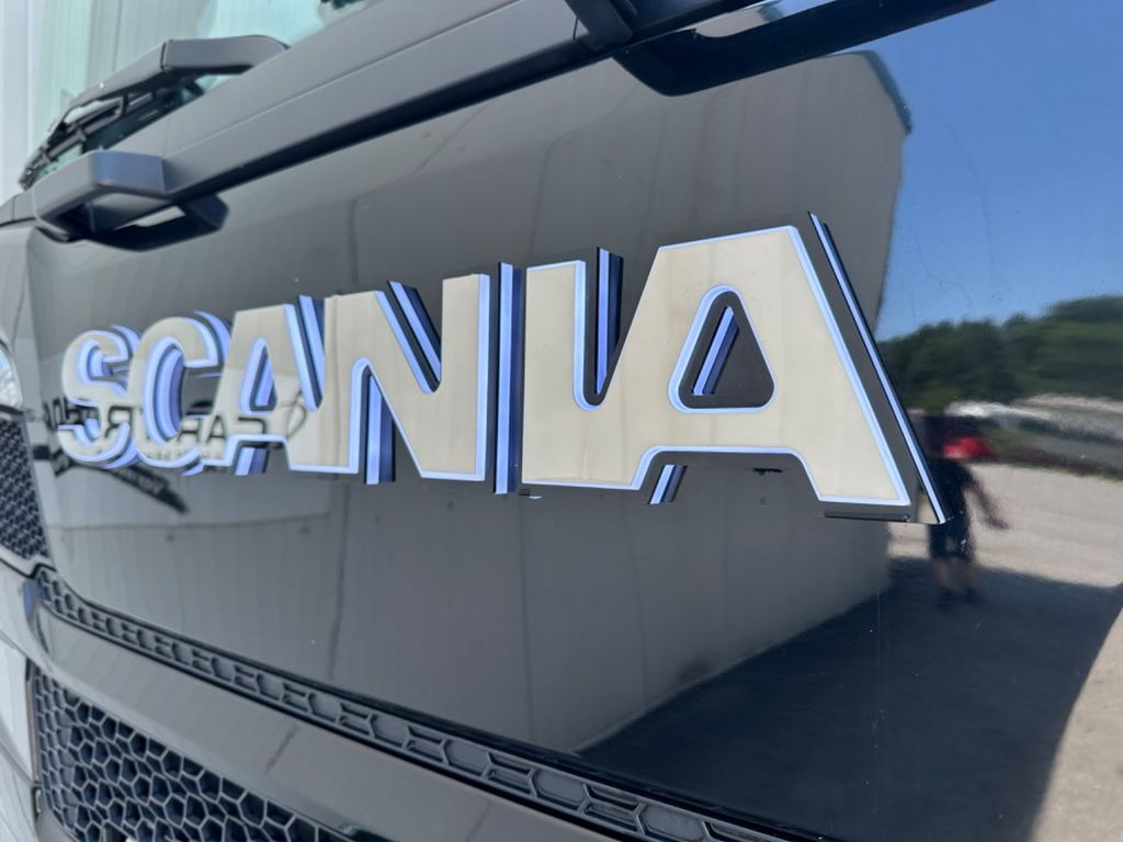 Scania 500R Vollluft Alu Leder LED Hyd. Scania 500R Vollluft Alu Leder LED Hyd. - Cap tractor: Foto 5 Scania 500R Vollluft Alu Leder LED Hyd. Scania 500R Vollluft Alu Leder LED Hyd. - Cap tractor: Foto 5