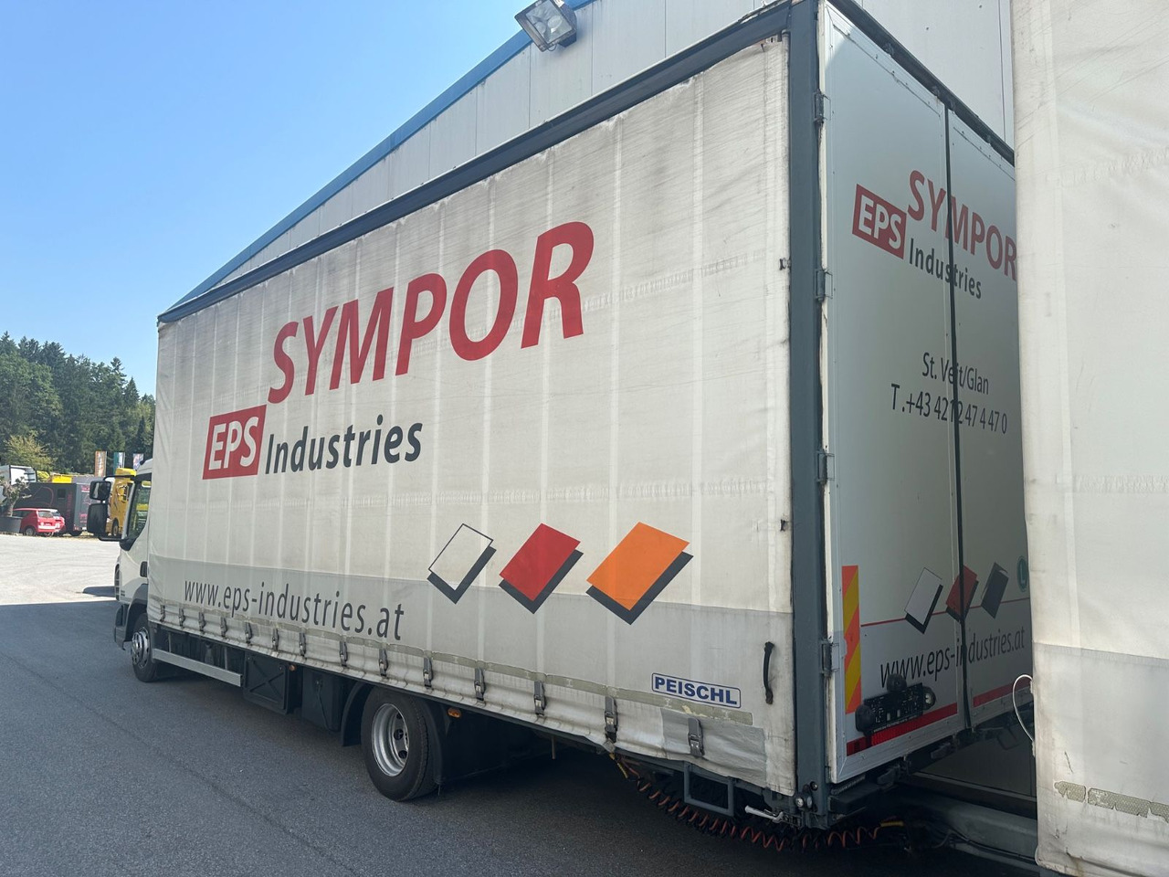 DAF LF 250 Schalter 120m° TÜV - Camion cu prelată: Foto 4 DAF LF 250 Schalter 120m° TÜV - Camion cu prelată: Foto 4