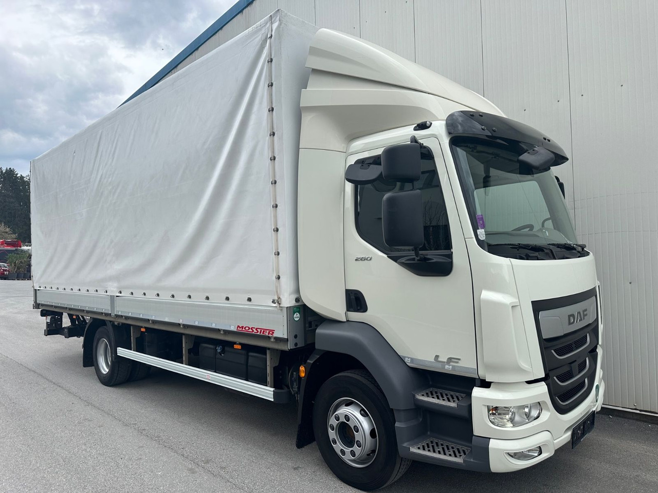 DAF LF 260 8Gang Bär-LBW - Camion cu prelată: Foto 2 DAF LF 260 8Gang Bär-LBW - Camion cu prelată: Foto 2