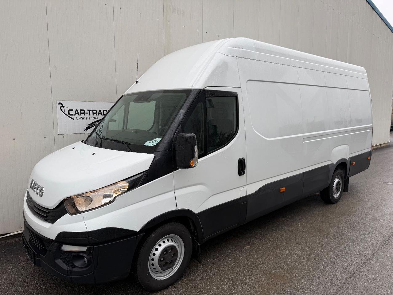 Iveco Daily 35S14 HiMatic L4H3 Maxi Iveco Daily 35S14 HiMatic L4H3 Maxi - Dubă: Foto 1 Iveco Daily 35S14 HiMatic L4H3 Maxi Iveco Daily 35S14 HiMatic L4H3 Maxi - Dubă: Foto 1