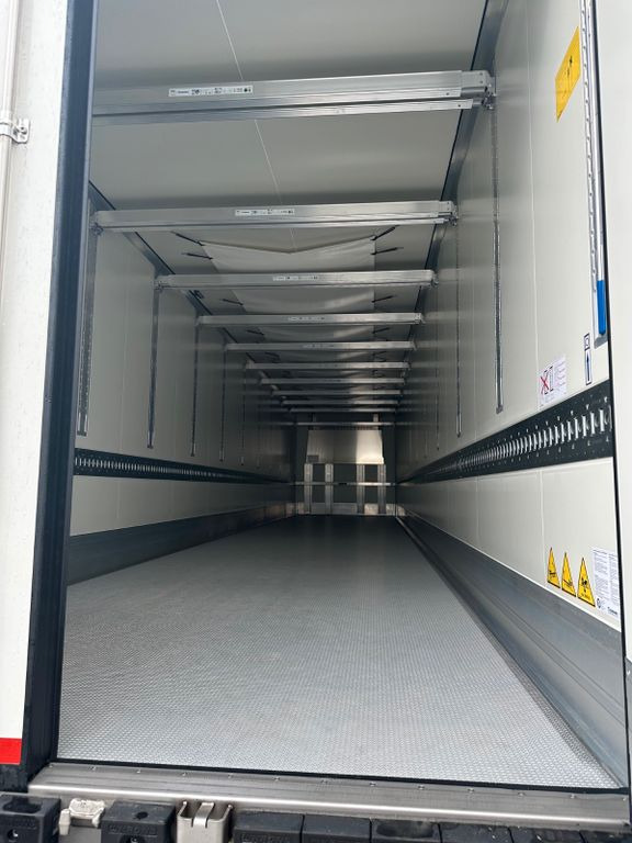 Krone SDR 27 Vector 1550 Doppelstock/Blumenbreit Krone SDR 27 Vector 1550 Doppelstock/Blumenbreit - Semiremorcă frigider: Foto 5 Krone SDR 27 Vector 1550 Doppelstock/Blumenbreit Krone SDR 27 Vector 1550 Doppelstock/Blumenbreit - Semiremorcă frigider: Foto 5