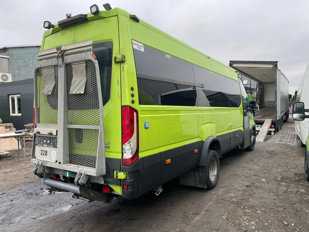 IVECO DAILY 60-140 CNG - Microbuz, Transport persoane: Foto 3 IVECO DAILY 60-140 CNG - Microbuz, Transport persoane: Foto 3