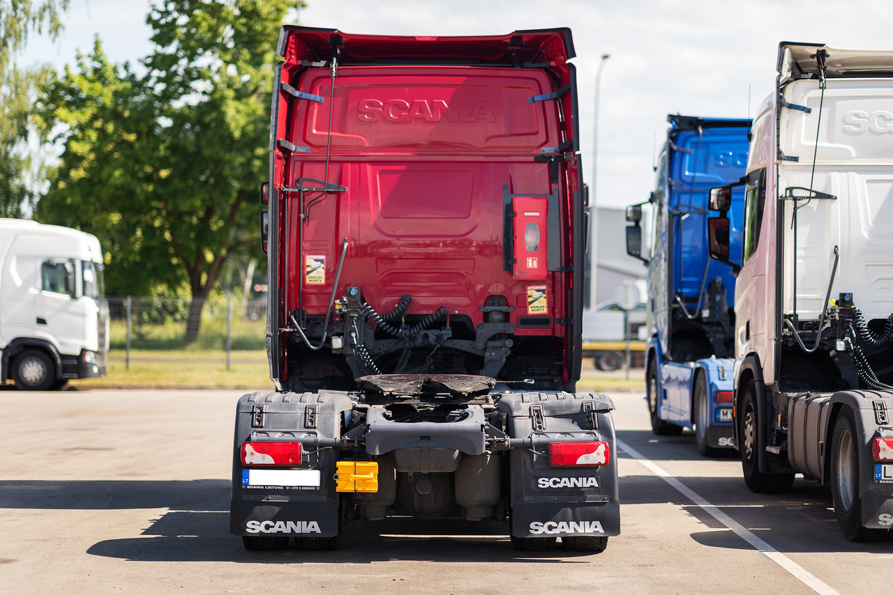 SCANIA R450 - Cap tractor: Foto 4 SCANIA R450 - Cap tractor: Foto 4