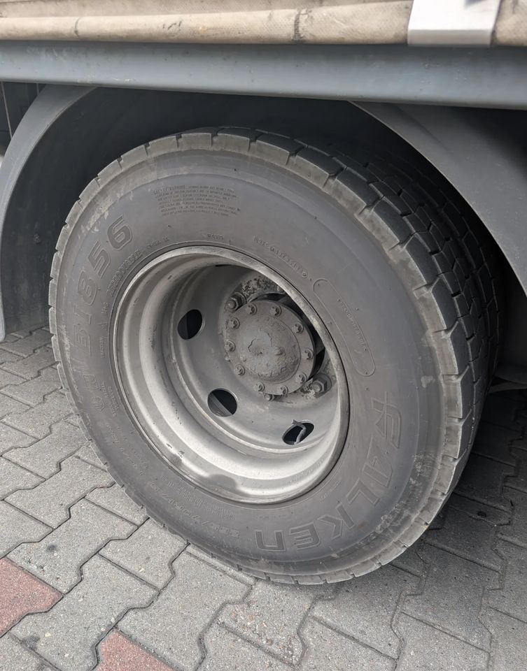 MAN TRUCK TGL - Camion cu prelată: Foto 5 MAN TRUCK TGL - Camion cu prelată: Foto 5