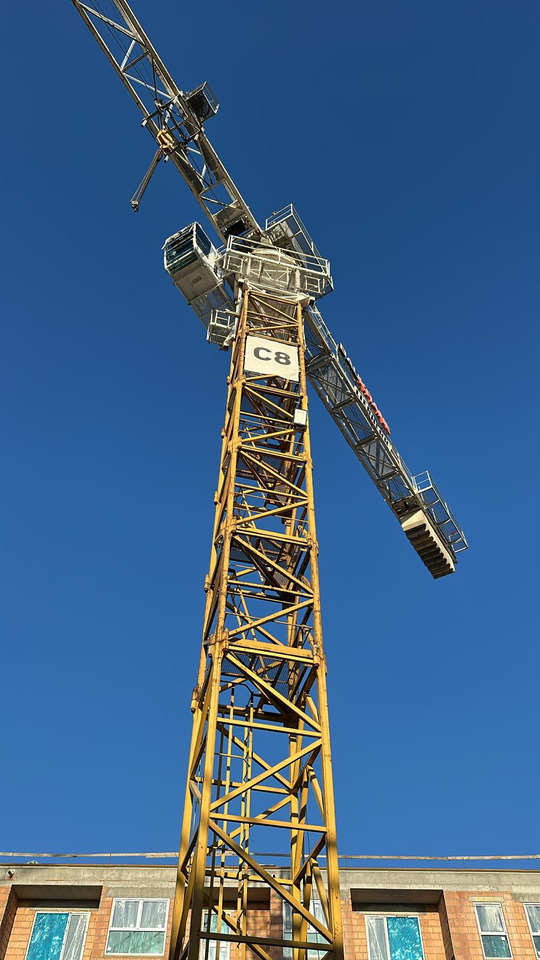 Liebherr 130 EC-B6 FR.Tronic - Macara turn: Foto 1 Liebherr 130 EC-B6 FR.Tronic - Macara turn: Foto 1