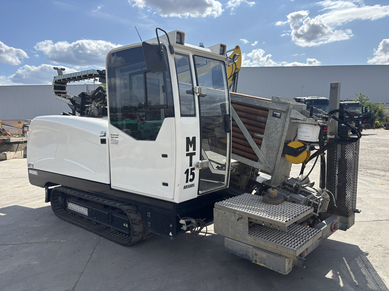 Rockdrill MT - 15 - Masina de foraj orizontala: Foto 1 Rockdrill MT - 15 - Masina de foraj orizontala: Foto 1