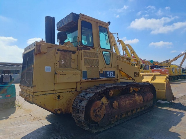 CAT 973 - Încărcător pe şenile: Foto 5 CAT 973 - Încărcător pe şenile: Foto 5