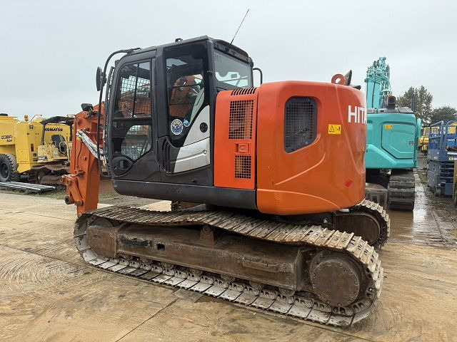 HITACHI ZX135USK-5B - Excavator pe şenile: Foto 3 HITACHI ZX135USK-5B - Excavator pe şenile: Foto 3