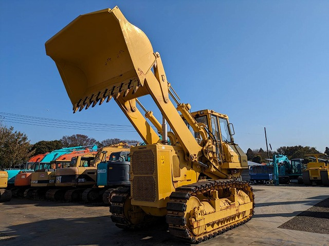KOMATSU D75S-5 - Încărcător pe şenile: Foto 2 KOMATSU D75S-5 - Încărcător pe şenile: Foto 2
