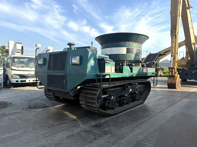 MOROOKA MC-2000 - Tocător de lemne: Foto 1 MOROOKA MC-2000 - Tocător de lemne: Foto 1