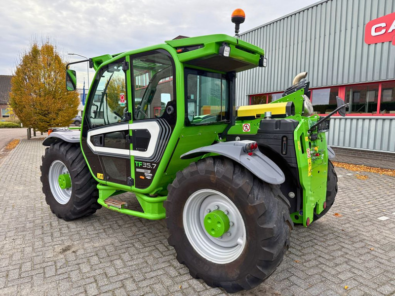 Merlo TF35.7-140 Telehandler - Stivuitor telescopic: Foto 2 Merlo TF35.7-140 Telehandler - Stivuitor telescopic: Foto 2