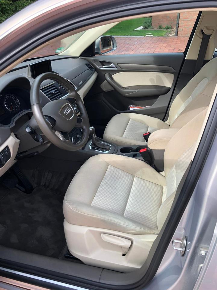 Audi Q3 TFSI + quattro + Autom. + ANK. + TÜV - Automobil: Foto 3 Audi Q3 TFSI + quattro + Autom. + ANK. + TÜV - Automobil: Foto 3