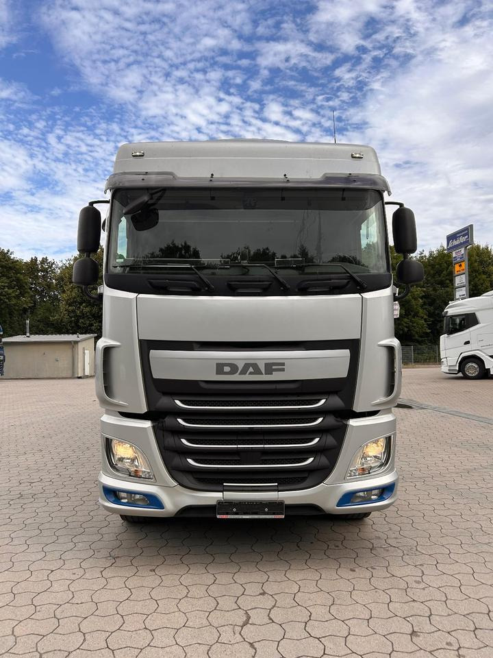 DAF DAF XF 460 FAN + MKG + 10mtr 2to + Lenkachse + EURO 6 - Camion platformă, Camion cu macara: Foto 2 DAF DAF XF 460 FAN + MKG + 10mtr 2to + Lenkachse + EURO 6 - Camion platformă, Camion cu macara: Foto 2