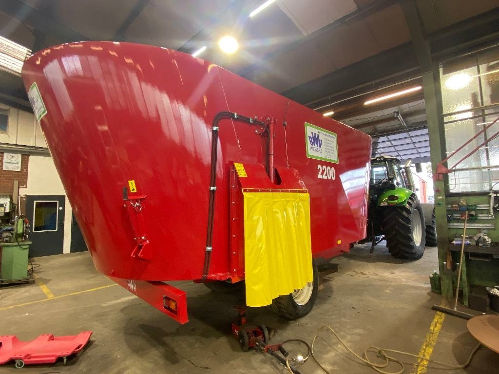 BvL Futtermischwagen - Remorcă distribuit furaje: Foto 4 BvL Futtermischwagen - Remorcă distribuit furaje: Foto 4