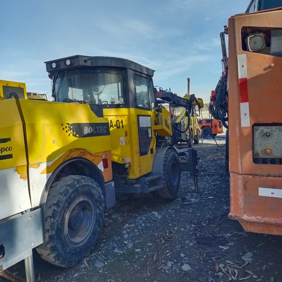 EPIROC BOLTEC S - Utilaje miniere: Foto 5 EPIROC BOLTEC S - Utilaje miniere: Foto 5