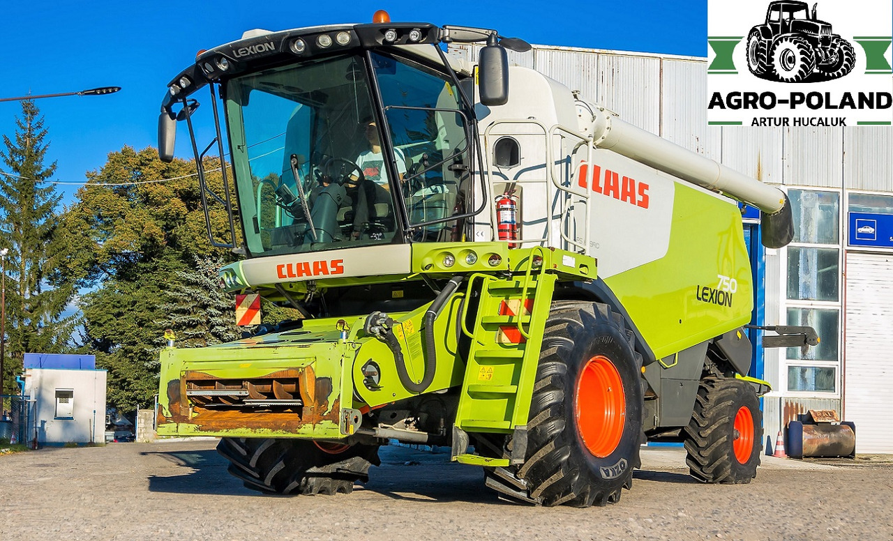 CLAAS LEXION 750 - 2012 ROK - 1650 h - 7.5 M - Combină de recoltat cereale: Foto 2 CLAAS LEXION 750 - 2012 ROK - 1650 h - 7.5 M - Combină de recoltat cereale: Foto 2