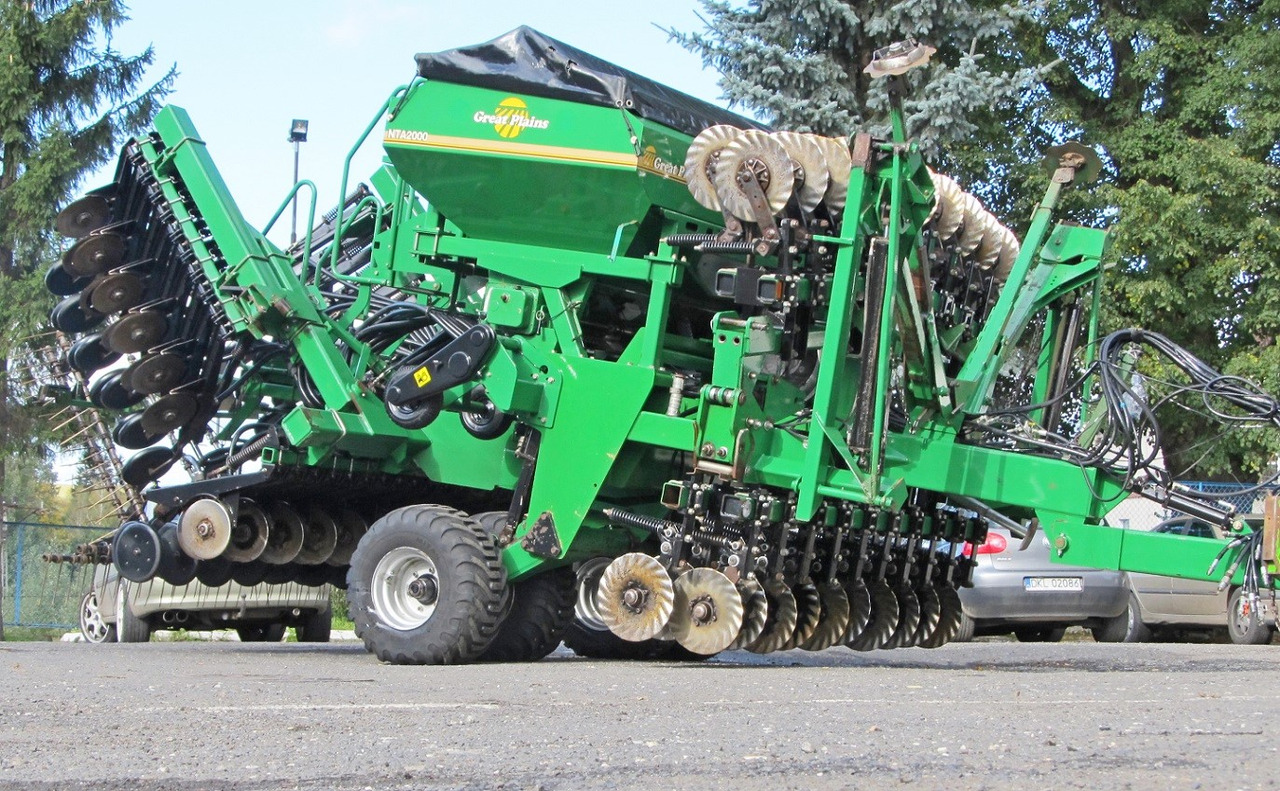 GREAT PLAINS NTA 2000 - 2008 ROK - Semănătoare: Foto 1 GREAT PLAINS NTA 2000 - 2008 ROK - Semănătoare: Foto 1