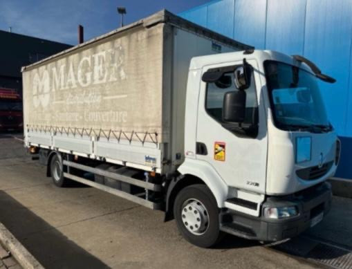 RENAULT midlum 14.220 - Camion cu prelată: Foto 1 RENAULT midlum 14.220 - Camion cu prelată: Foto 1