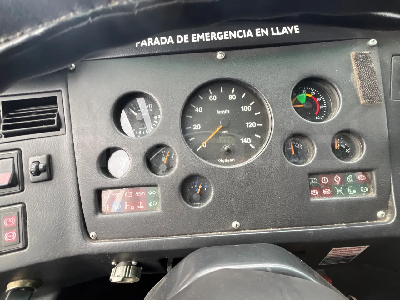 Bmc Midilux L - Autocar: Foto 3 Bmc Midilux L - Autocar: Foto 3