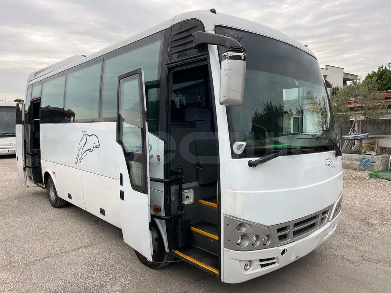 Autocar Isuzu Turquoise: Foto 12 Autocar Isuzu Turquoise: Foto 12