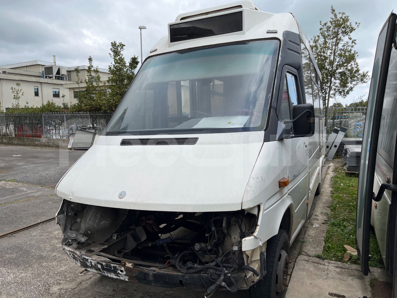 Mercedes-Benz 414T - Autobuz urban: Foto 3 Mercedes-Benz 414T - Autobuz urban: Foto 3