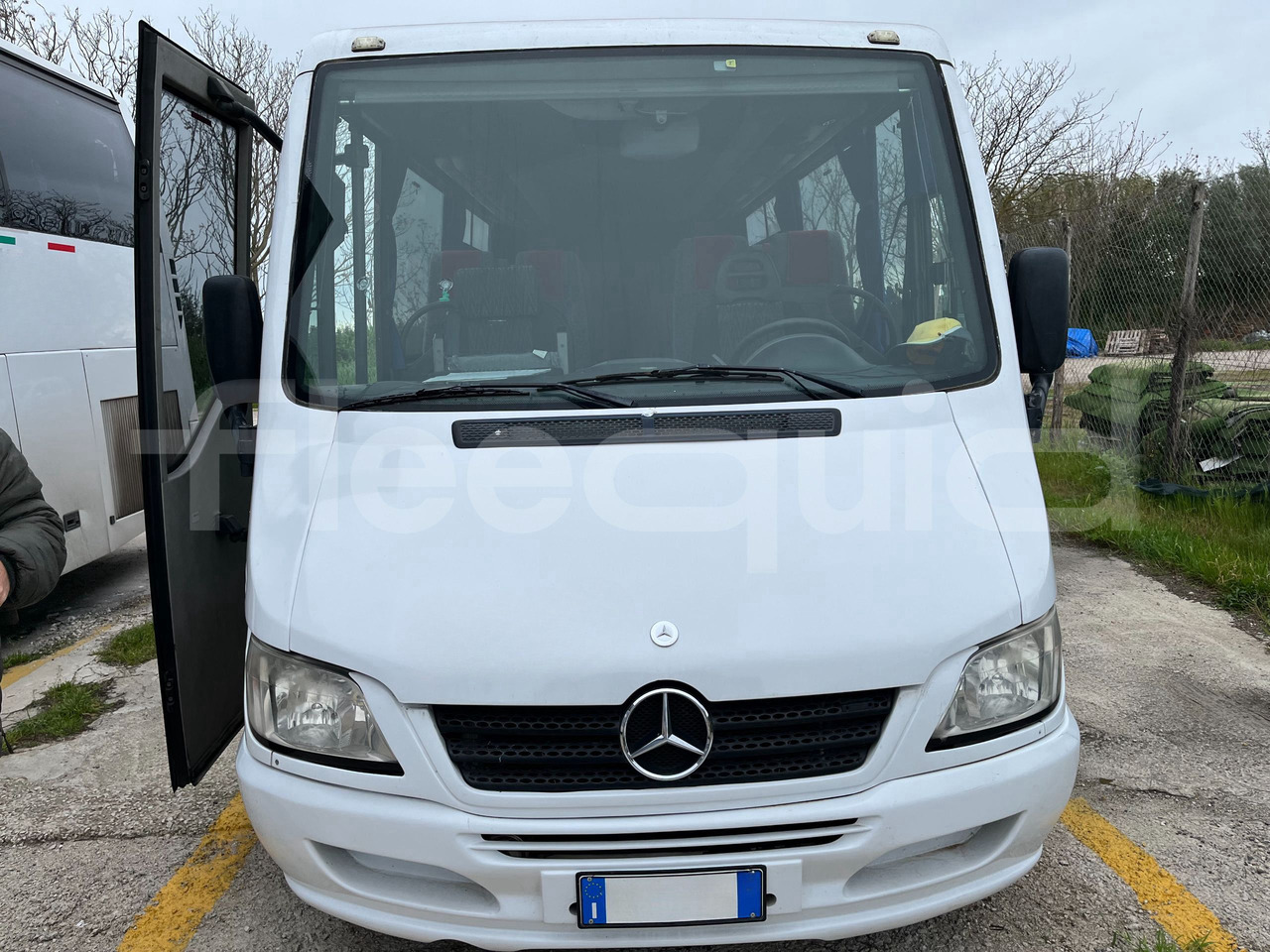 Mercedes-Benz Sprinter - Microbuz, Transport persoane: Foto 1 Mercedes-Benz Sprinter - Microbuz, Transport persoane: Foto 1