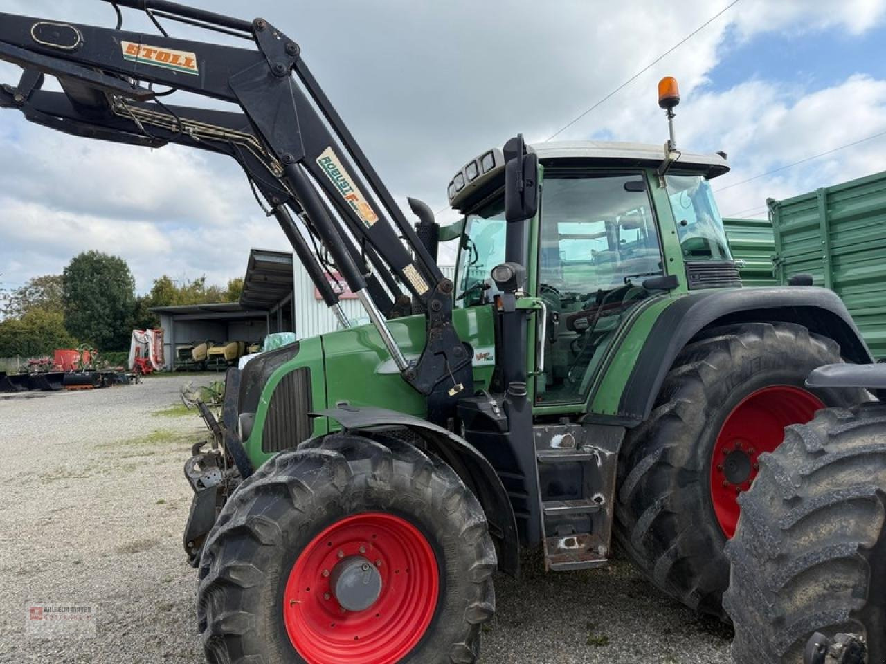 Fendt FARMER 415 TMS - Tractor agricol: Foto 1 Fendt FARMER 415 TMS - Tractor agricol: Foto 1