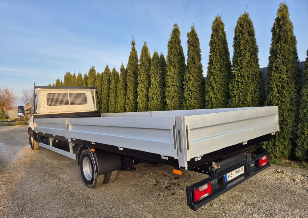 Iveco 70C18 3.0 180KM/ Skrzyniowy / 1 Właściciel/ Himatic 8b/ Rozstaw osi max 5.1m/ - Autoutilitară cu platformă: Foto 4 Iveco 70C18 3.0 180KM/ Skrzyniowy / 1 Właściciel/ Himatic 8b/ Rozstaw osi max 5.1m/ - Autoutilitară cu platformă: Foto 4