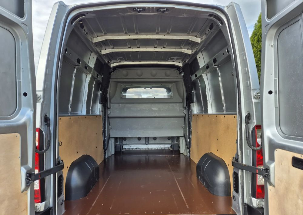 Opel Movano 2.3 - Autoutilitară cabină dublă: Foto 4 Opel Movano 2.3 - Autoutilitară cabină dublă: Foto 4