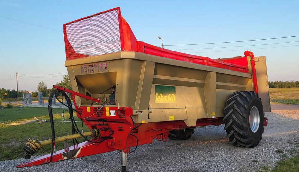 Maşină de împrăştiat gunoi de grajd Leboulch HVS 51S12: Foto 8 Maşină de împrăştiat gunoi de grajd Leboulch HVS 51S12: Foto 8