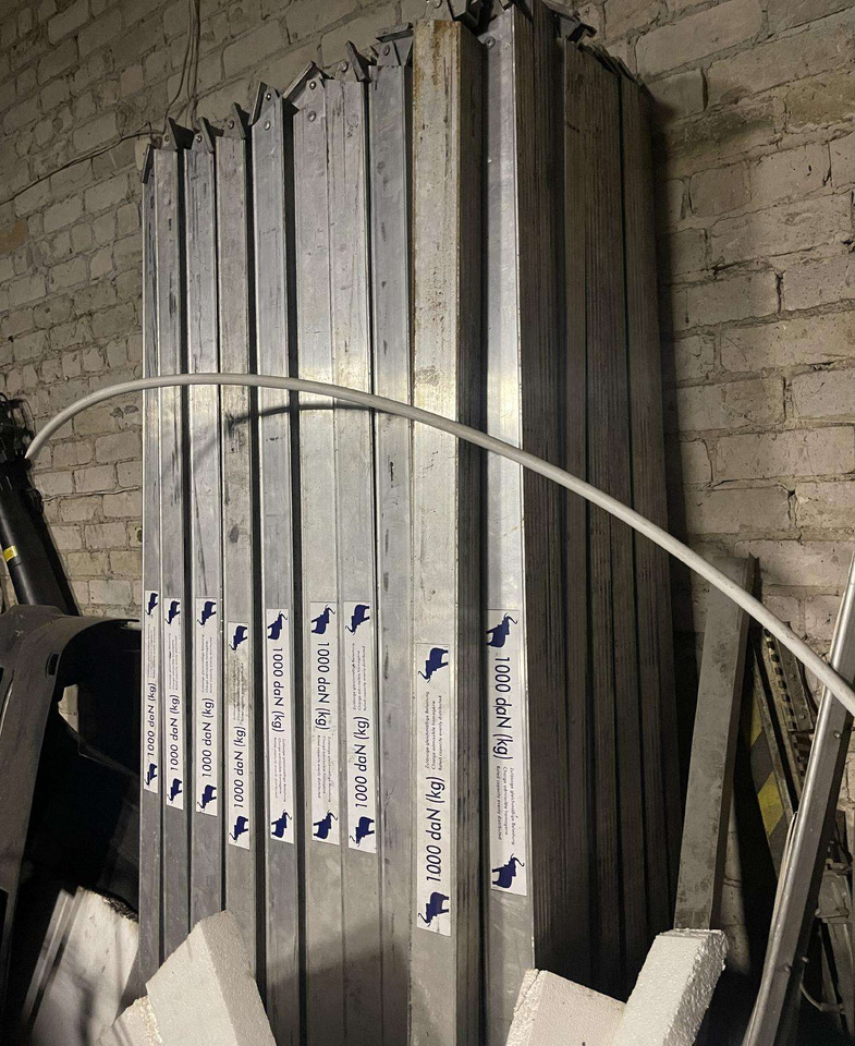 Schmitz SKO - Caroserie și exterior pentru Remorcă: Foto 1 Schmitz SKO - Caroserie și exterior pentru Remorcă: Foto 1