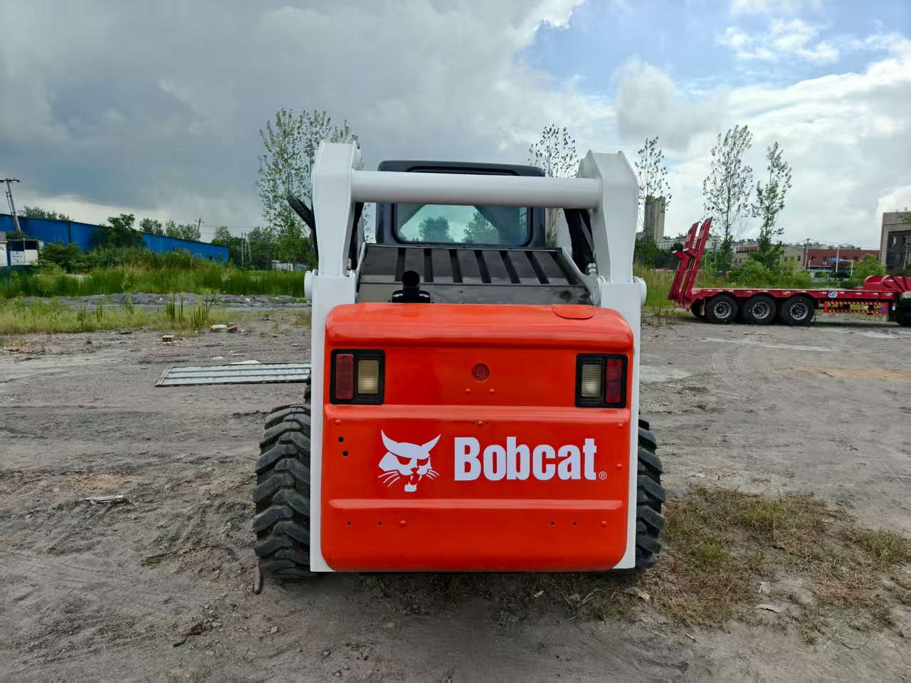 BOBCAT skid steer loader S300 Mining/Agriculture/Urban Construction - Mini încărcător: Foto 3 BOBCAT skid steer loader S300 Mining/Agriculture/Urban Construction - Mini încărcător: Foto 3