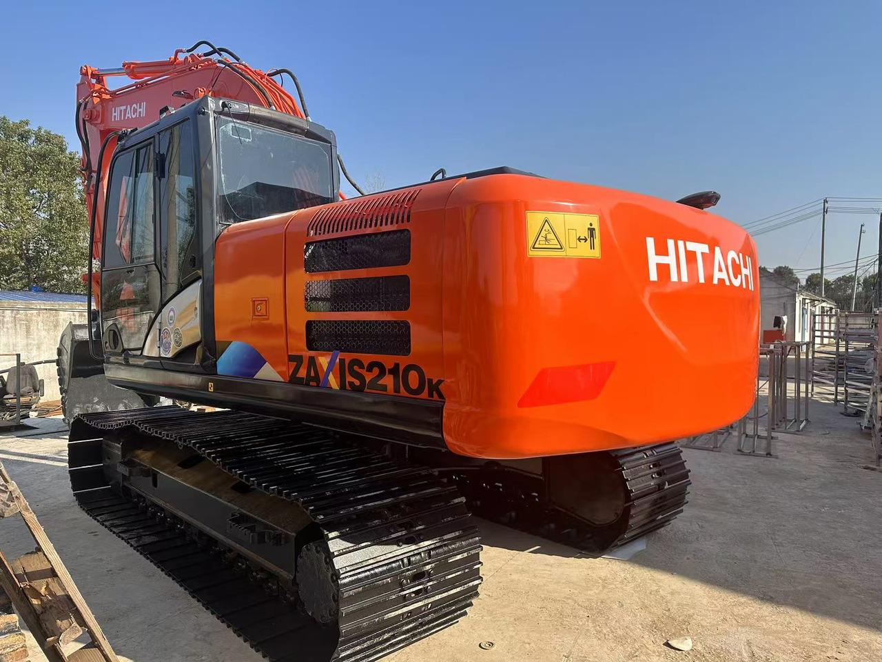 HITACHI ZX210K crawler excavators - Excavator pe şenile: Foto 1 HITACHI ZX210K crawler excavators - Excavator pe şenile: Foto 1