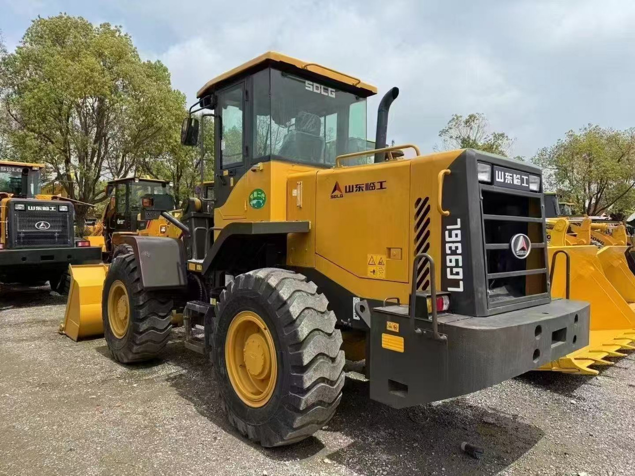 SDLG lg936L Famous China brand SDLG loader 3 ton class front loader - Încărcător frontal pe pneuri: Foto 2 SDLG lg936L Famous China brand SDLG loader 3 ton class front loader - Încărcător frontal pe pneuri: Foto 2