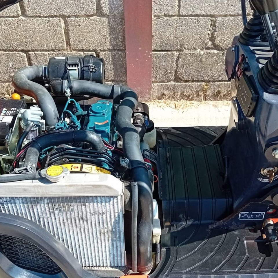 Kubota K 008-3 - Mini excavator: Foto 4 Kubota K 008-3 - Mini excavator: Foto 4