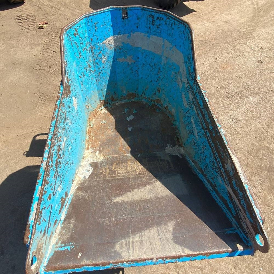 Messersi TC50 - Autobasculanta pe senile: Foto 5 Messersi TC50 - Autobasculanta pe senile: Foto 5